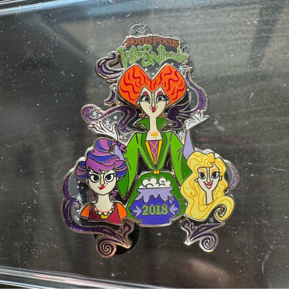 Hocus Pocus Disney Halloween Party 2018 Villain Spelltacular Pin